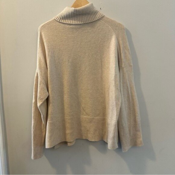 J.Crew Supersoft Yarn Wool Beige Turtleneck Sweater Size Large Cozy Minimalist - Picture 4 of 13